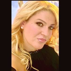 Meet your Posher, Marisa